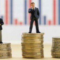 Thị trường vốn Việt Nam: Kiềng ba chân... khập khiễng