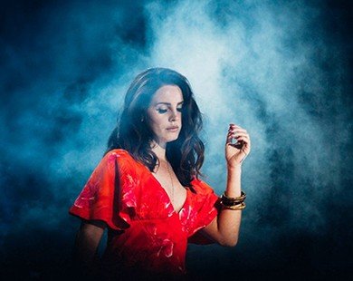 'Honeymoon': Bản ngã đàn bà của Lana Del Rey