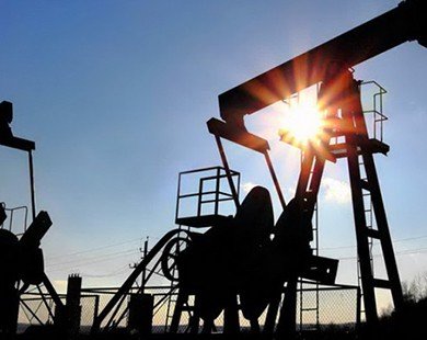 Giá dầu giảm 24% trong quý 3