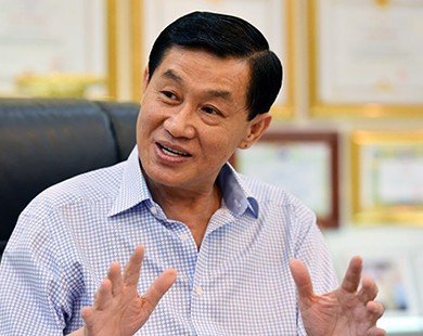 Johnathan Hạnh Nguyễn: ‘Việt Nam sẽ có hàng hiệu giá mềm’