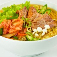 Tại sao chuyên gia sức khỏe luôn khuyên bạn không nên ăn mì tôm?