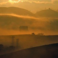 Vẻ đẹp hút hồn của Mộc Châu trong sương sớm đầu đông