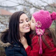 Mẹ là ai trong cuộc đời ta?