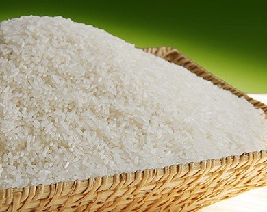 Giá gạo Việt Nam lại cao hơn gạo Thái