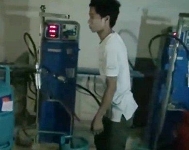 Cận cảnh bên trong trạm sang chiết gas lậu của công ty Ga Việt