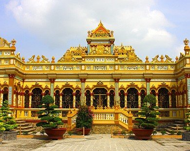 Chùa Vĩnh Tràng - điểm đến nổi tiếng đất Tiền Giang