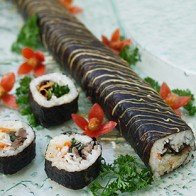 Món Maki dài kỉ lục 100m có mặt tại Hà Nội trong lễ hội Aki Matsuri