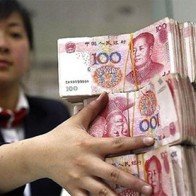 Lý do nào khiến Trung Quốc bất ngờ tăng tỷ giá tham chiếu đồng NDT?