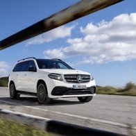 Mercedes GL được nâng cấp facelift, đổi tên thành GLS