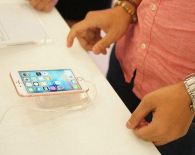 iPhone 6S chính hãng lặng lẽ bán ra tại VN