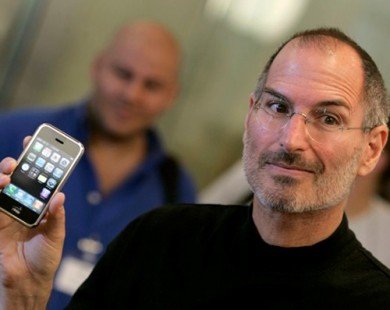 iPhone 2G - chiếc điện thoại chống lại cả thế giới
