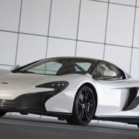 McLaren 650S Spider độc đáo với sơn ngoại thất trộn vàng 24K