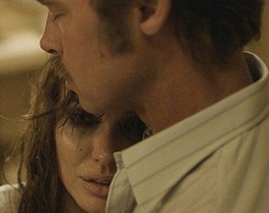 Phim của Angelina Jolie & Brad Pitt chưa phát hành rộng rãi