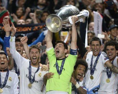Tin HOT sáng 13/11: Casillas vĩ đại nhất El Clasico