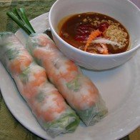 Chào mừng 20/11 ý nghĩa với gỏi cuốn tôm thịt