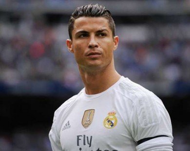 Ronaldo nên nghĩ đến chuyện rời Real Madrid