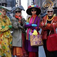 Những U50, U60, U70 thích diện đồ như teen girl