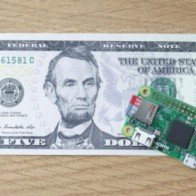 Máy tính siêu nhỏ giá chỉ 5 USD