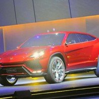Cuối cùng Lamborghini cũng bước vào thị trường SUV