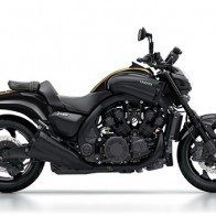 Xem độ ngầu của Yamaha VMAX phiên bản kỷ niệm 60 năm