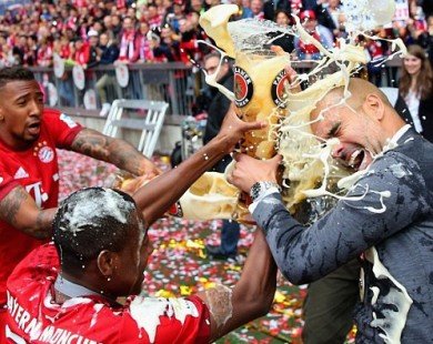 Bayern chính thức chia tay Pep và bổ nhiệm Ancelotti hè 2016