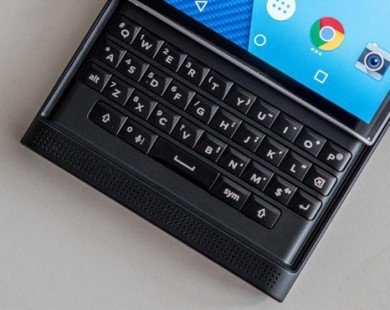 BlackBerry đã bán được 700.000 chiếc Priv chạy Android
