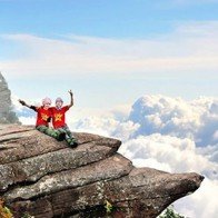 Nghỉ Tết Dương lịch: Du lịch leo núi, săn mây