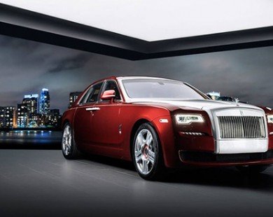 Rolls-Royce Ghost đính 41 viên kim cương cho Hoàng gia Ả-Rập