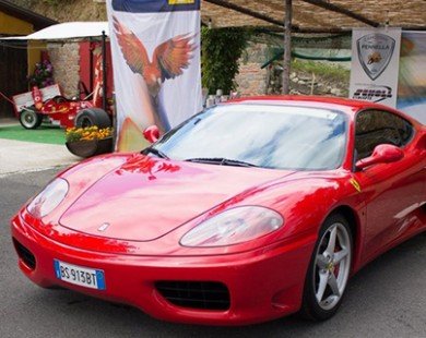 9 mẫu xe Ferrari có giá 