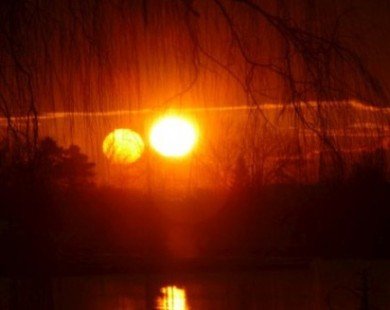 Chấn động: Hai Mặt Trời xuất hiện cùng lúc tại Nam Mỹ