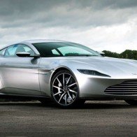 Aston Martin bị giám đốc thiết kế cũ kiện 100 triệu USD