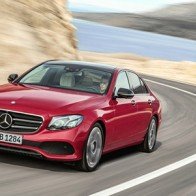 Mercedes-Benz E-Class 2017 bất ngờ lộ diện trước giờ G