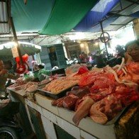 Kiểm tra áng chừng, thực phẩm bẩn tràn vào nội địa