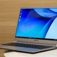 Laptop siêu mỏng, nhẹ từ Samsung thách thức MacBook Air