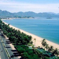 Khách Trung Quốc ồ ạt đến Nha Trang