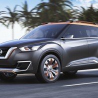 Nissan Kicks được “bật đèn xanh”, Honda HR-V gặp đối thủ