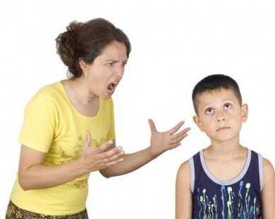 5 ‘tật xấu’ của cha mẹ Việt khi dạy con làm hư trẻ