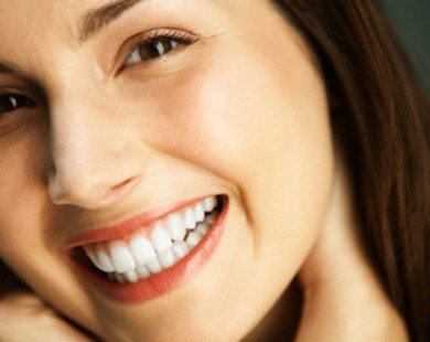 2 phút giúp răng bạn trắng sáng ngay lập tức