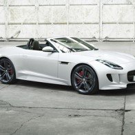 Làm quen với xe sang Jaguar F-Type phiên bản đặc biệt mới