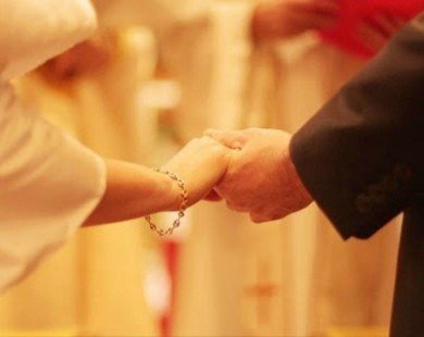 Duyên phận vợ chồng sẽ trọn vẹn khi bàn tay chỉ nắm một bàn tay