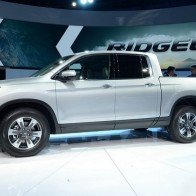 Xe bán tải mới của Honda ra mắt tại triển lãm Detroit