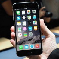 Smartphone nào mạnh nhất năm 2015?