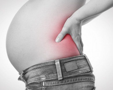 5 mẹo nhỏ giúp bà bầu giảm đau lưng hiệu quả