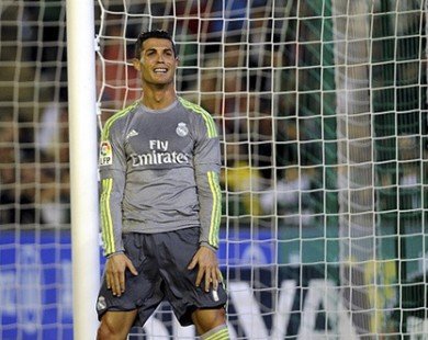 Ronaldo và đồng đội kém duyên, Real đứt mạch thắng