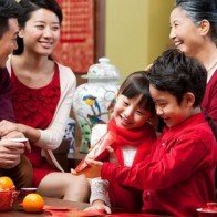 Chọn tuổi xông đất Tết Bính Thân 2016 để cả năm may mắn, phát tài