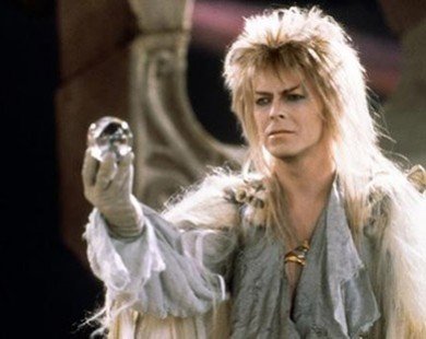 Biên kịch 'Vệ binh dải ngân hà' làm lại phim của David Bowie