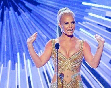 Britney Spears đăng tải video nóng bỏng lên Instagram