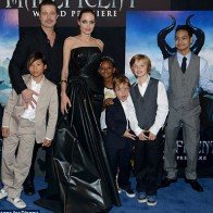 10 quan điểm nuôi dạy con ấn tượng của Angelina Jolie và Brad Pitt