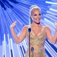Britney Spears đăng tải video nóng bỏng lên Instagram