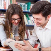 Để an toàn hơn khi sử dụng Wi-Fi quán cà phê